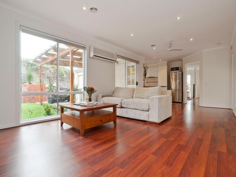 21 Sandalwood Grove, Carrum Downs VIC 3201