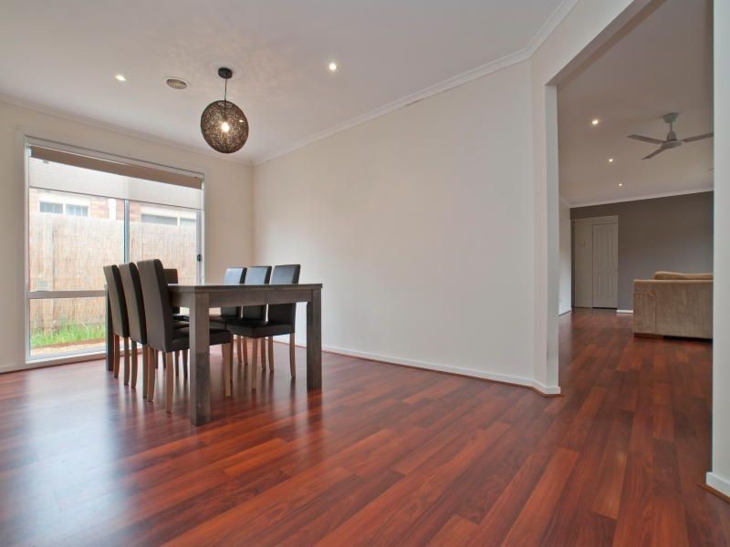 21 Sandalwood Grove, Carrum Downs VIC 3201