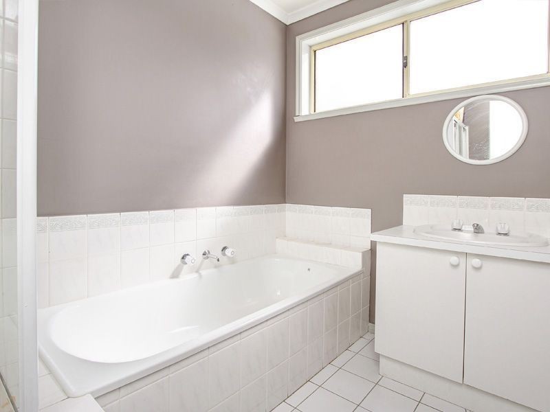 3 St Johns Wood, Skye VIC 3977