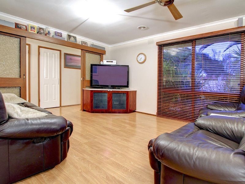 4 Swan Court, Carrum Downs VIC 3201