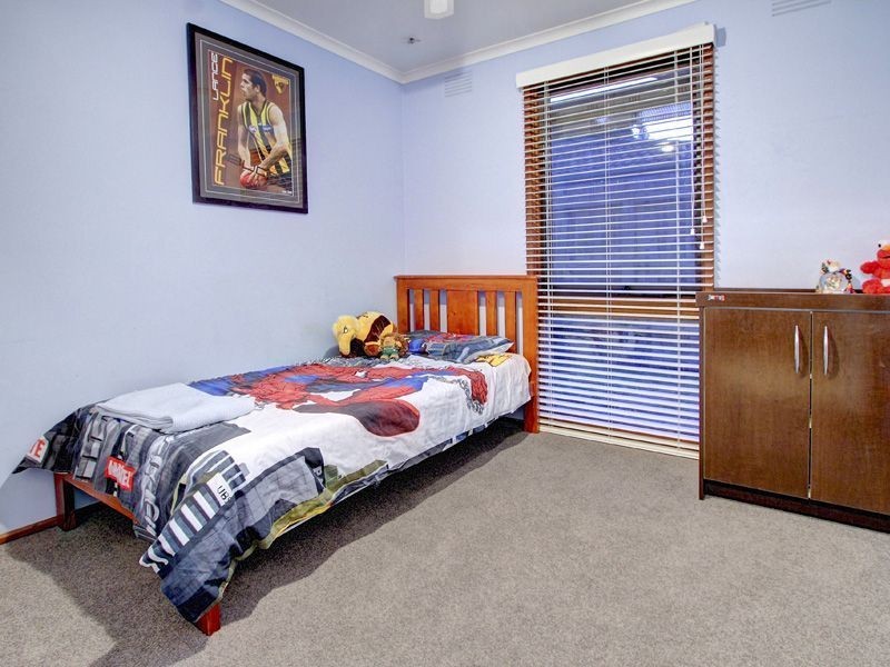 4 Swan Court, Carrum Downs VIC 3201