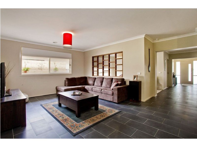 89 Sandhurst Boulevard, Sandhurst VIC 3977