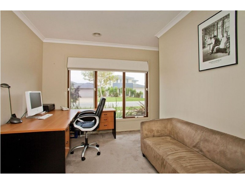 89 Sandhurst Boulevard, Sandhurst VIC 3977