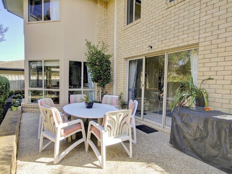 13 Tulloch Drive, Sandhurst VIC 3977