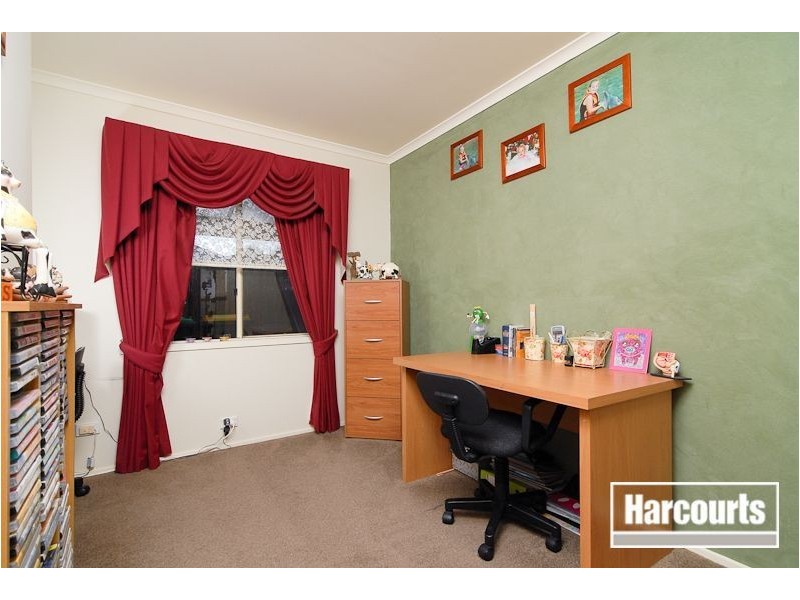 12 Streeton Court, Skye VIC 3977