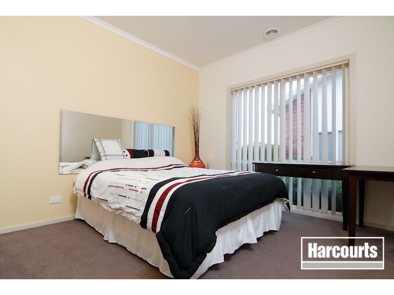 10/10 Hall Road, Carrum Downs VIC 3201
