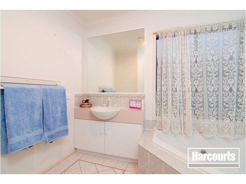 3 Helm Court, Carrum Downs VIC 3201