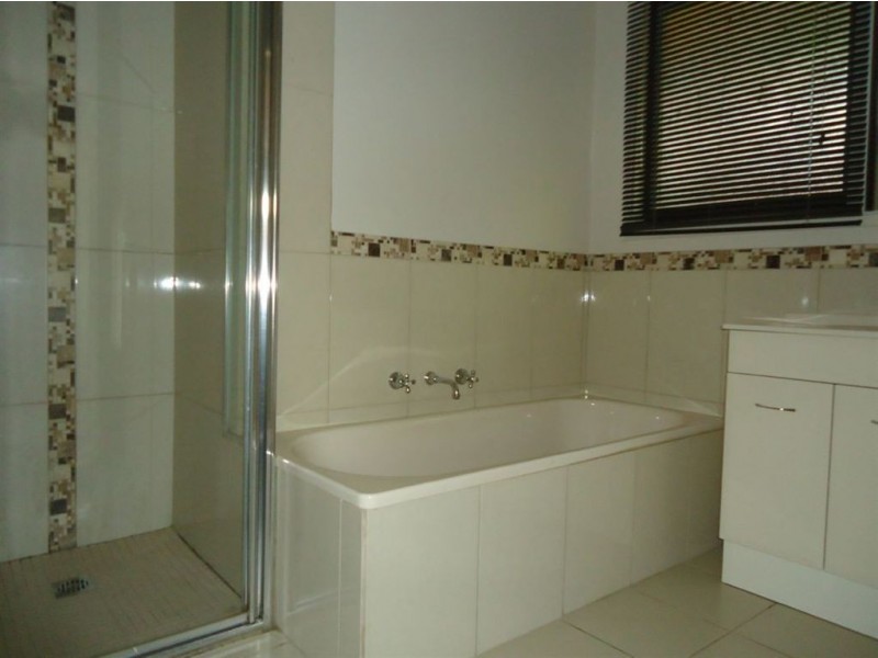 11 Corella Court, Carrum Downs VIC 3201