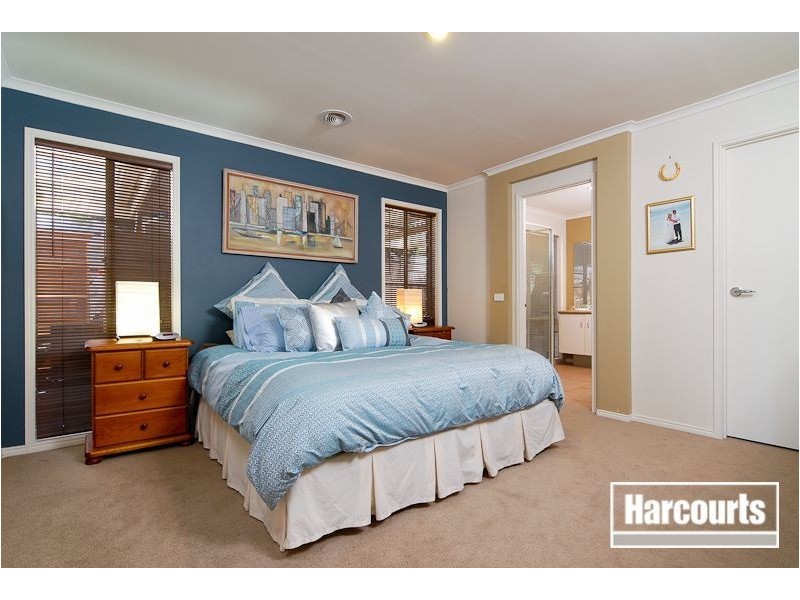 21 Stefans Court, Skye VIC 3977