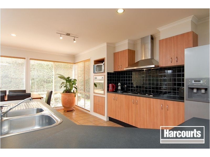 21 Stefans Court, Skye VIC 3977