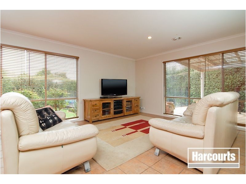 21 Stefans Court, Skye VIC 3977