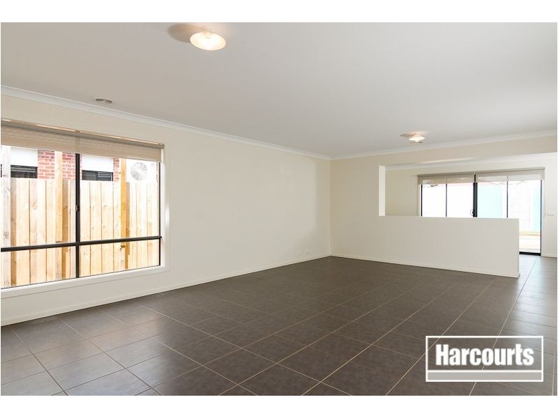 63 Malua Circuit, Sandhurst VIC 3977