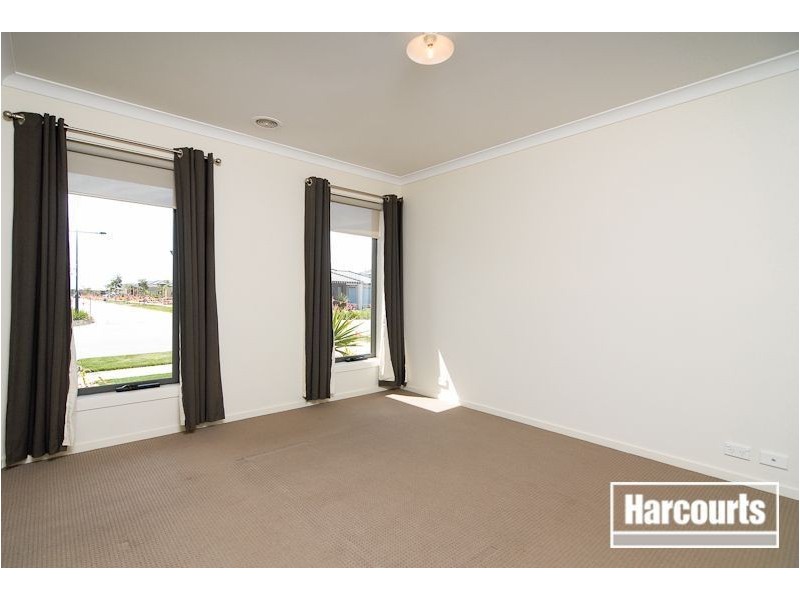 63 Malua Circuit, Sandhurst VIC 3977