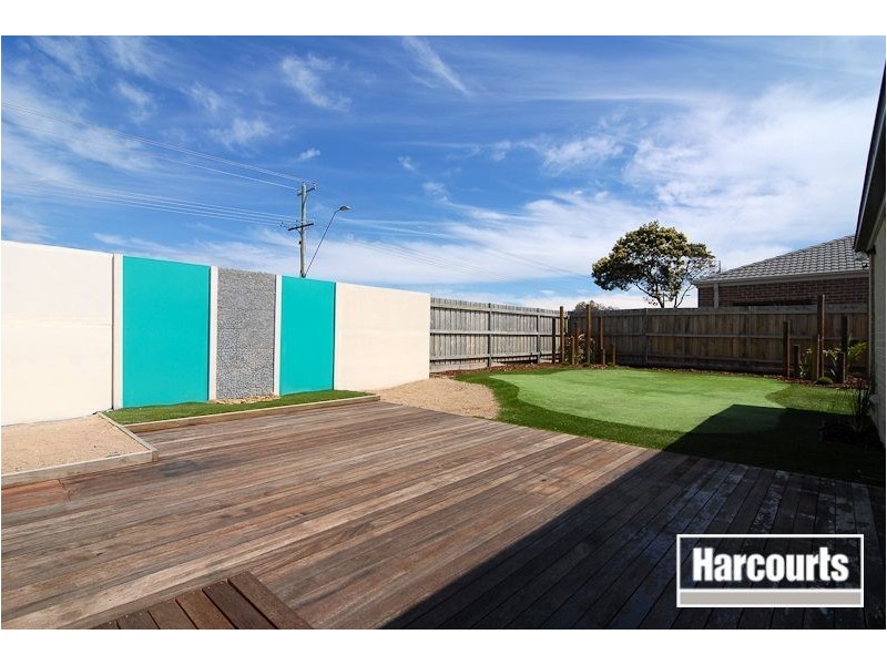 63 Malua Circuit, Sandhurst VIC 3977