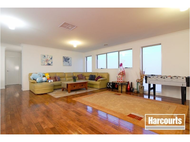 13 Balinga Drive, Skye VIC 3977