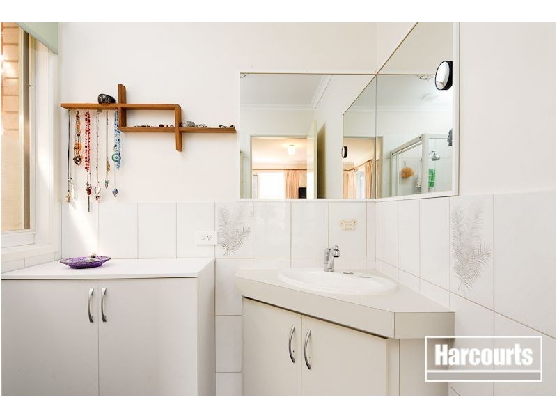 3 Laurel Crescent, Carrum Downs VIC 3201