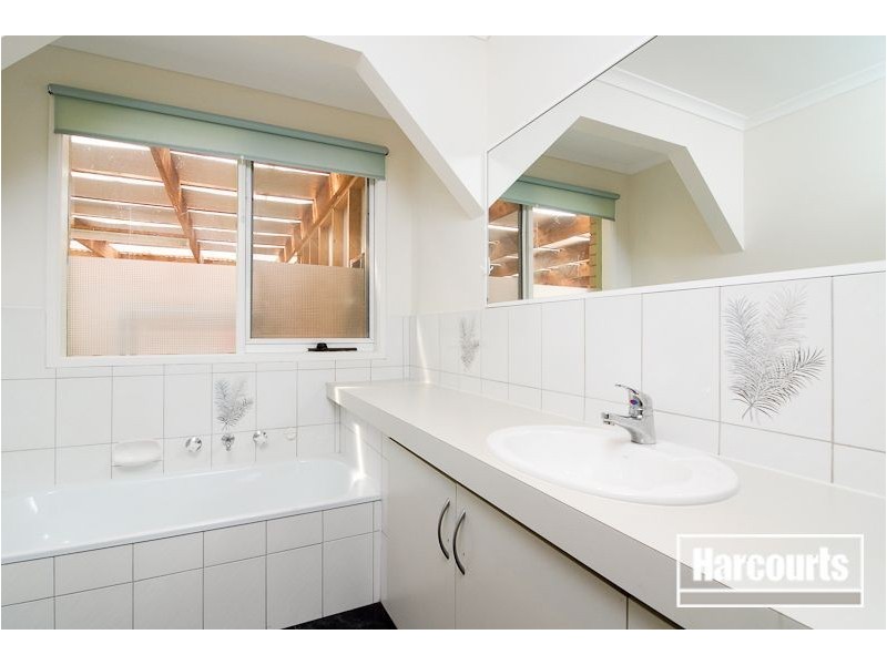 3 Laurel Crescent, Carrum Downs VIC 3201