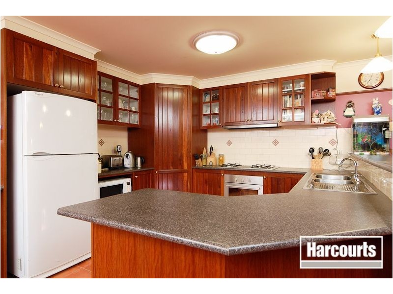 14 Friuli Place, Skye VIC 3977