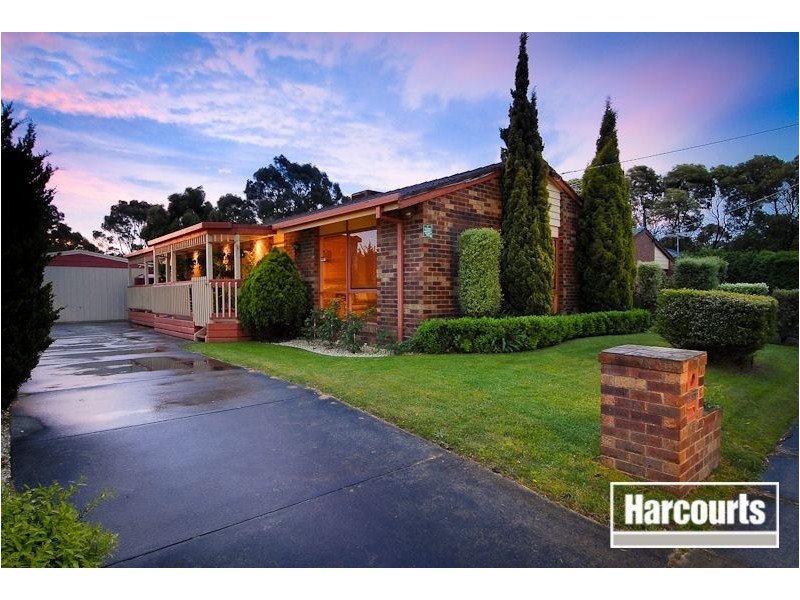 11 Paras Drive, Carrum Downs VIC 3201