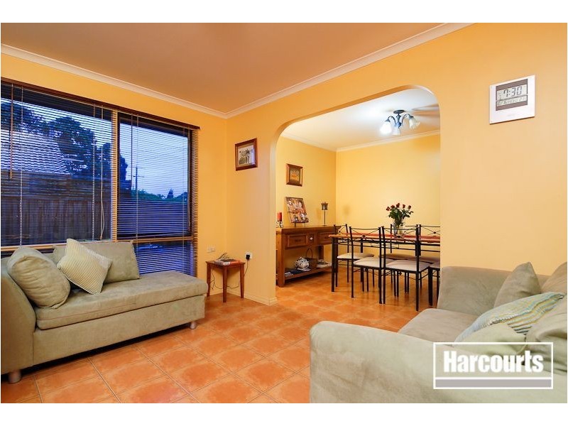 11 Paras Drive, Carrum Downs VIC 3201