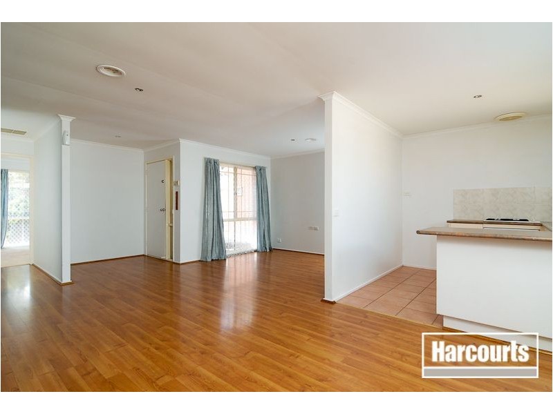 13 Orama Avenue, Carrum Downs VIC 3201