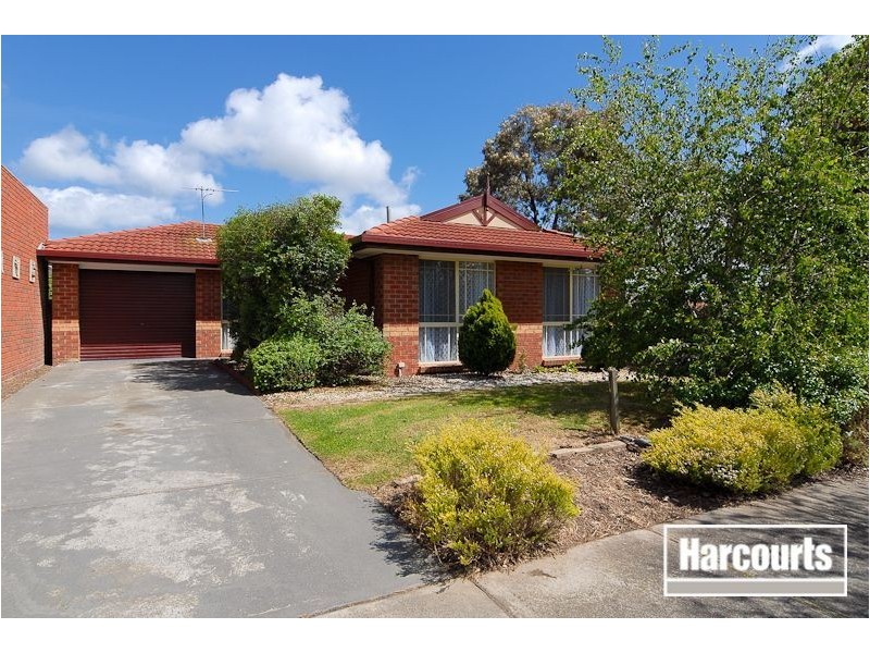 13 Orama Avenue, Carrum Downs VIC 3201