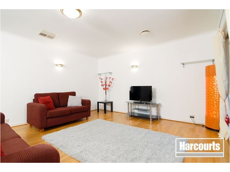 23 Rodney Court, Skye VIC 3977