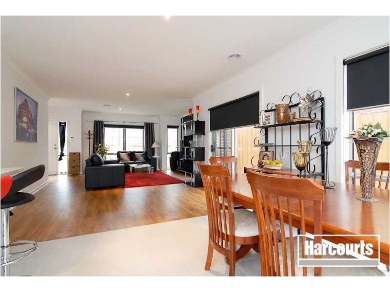 9/35 Lily Way, Skye VIC 3977