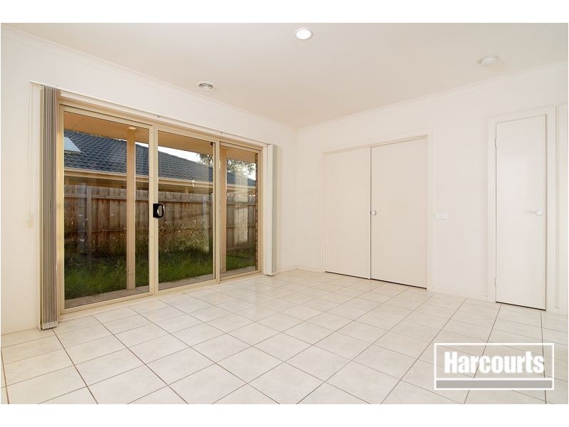 28/55 McClelland Drive, Skye VIC 3977