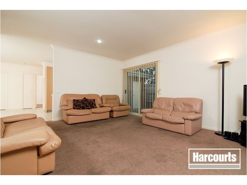 28/55 McClelland Drive, Skye VIC 3977