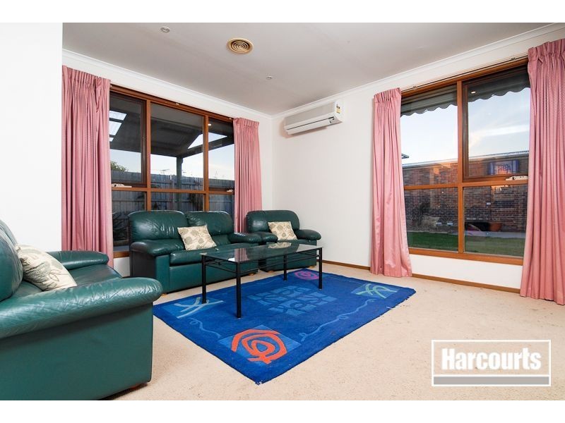 15 Bartolo Court, Cranbourne North VIC 3977