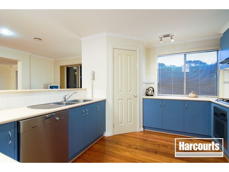 2 Wisteria Court, Skye VIC 3977