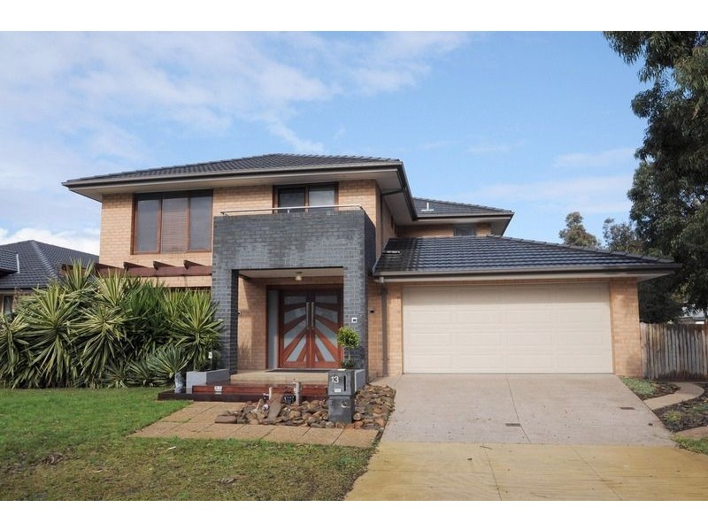 13 Sweet Gum Place, Sandhurst VIC 3977