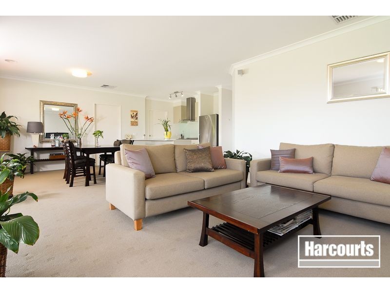 3 Ferrier Close, Sandhurst VIC 3977