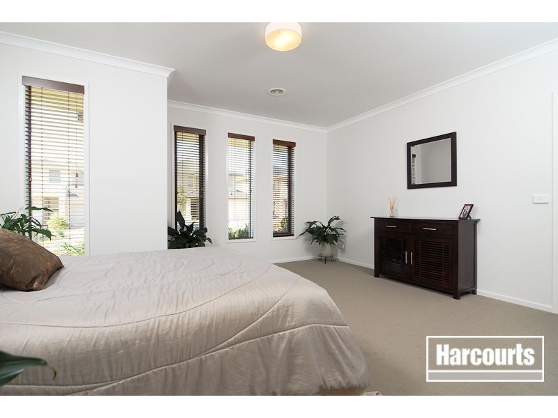 3 Ferrier Close, Sandhurst VIC 3977