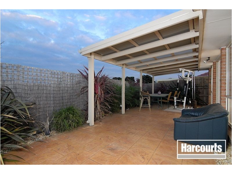 11/10 Hall Road, Carrum Downs VIC 3201