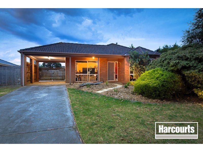 11 Deborah Court, Skye VIC 3977