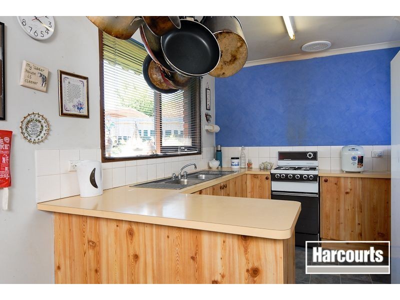22 Dion Drive, Carrum Downs VIC 3201