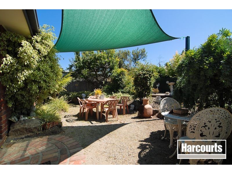 22 Dion Drive, Carrum Downs VIC 3201