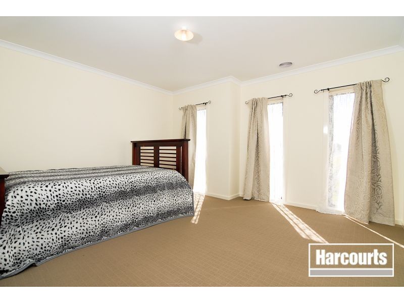 9 Dina Retreat, Carrum Downs VIC 3201