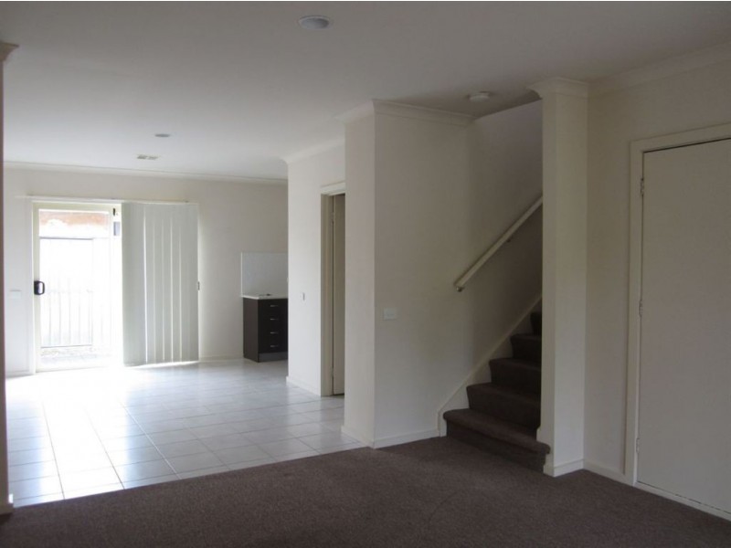 39/55 McClelland Drive, Skye VIC 3977