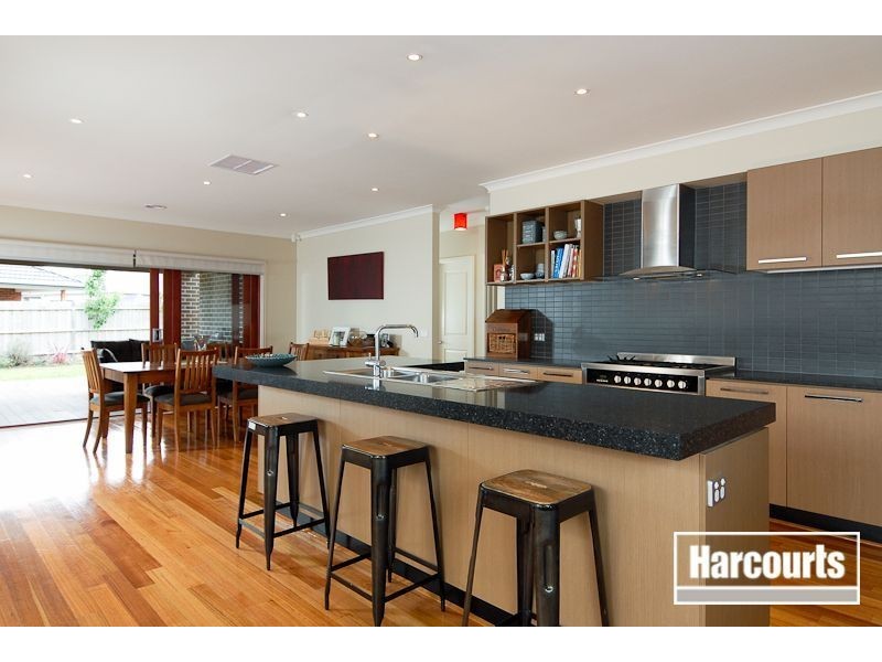 3 Wodalla Circuit, Sandhurst VIC 3977