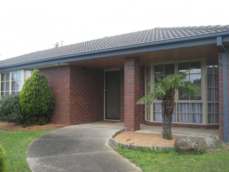 17 Quarrion Drive, Carrum Downs VIC 3201