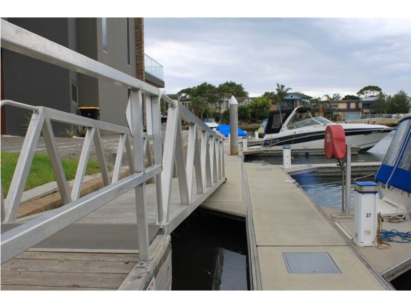 Lot 1185 Pier One Drive, Patterson Lakes VIC 3197