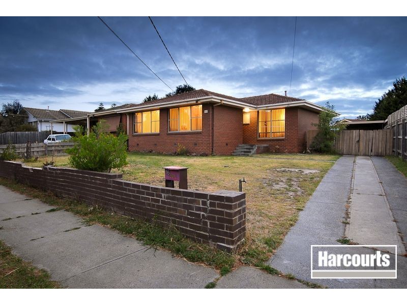 16 Wirilda Crescent, Frankston North VIC 3200