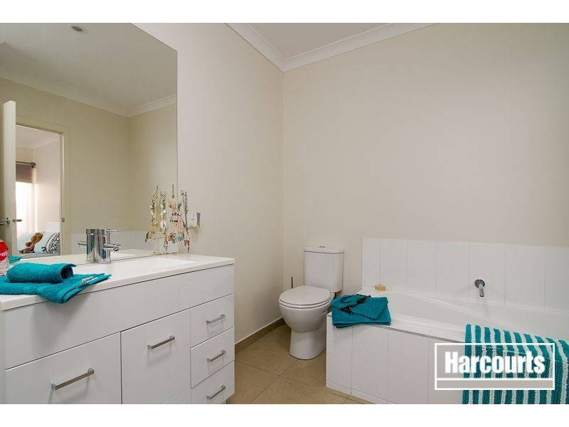 39a Hillview Drive, Carrum Downs VIC 3201