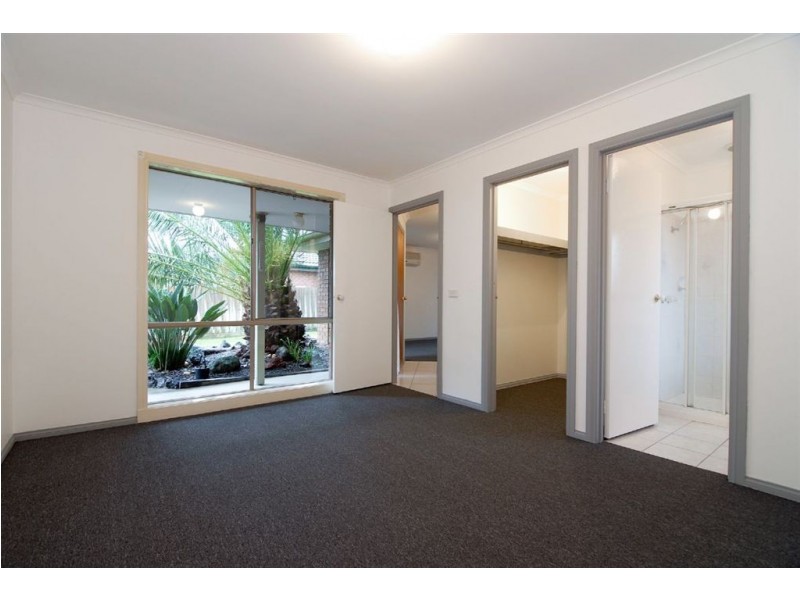 16 Viking Court, Carrum Downs VIC 3201