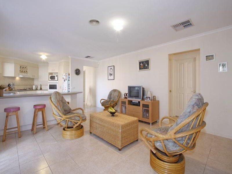 32 Victory Way, Carrum Downs VIC 3201