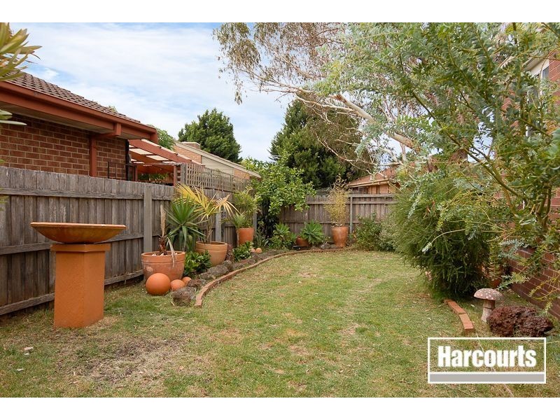 11 Charleville Court, Carrum Downs VIC 3201