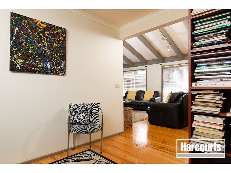 11 Charleville Court, Carrum Downs VIC 3201